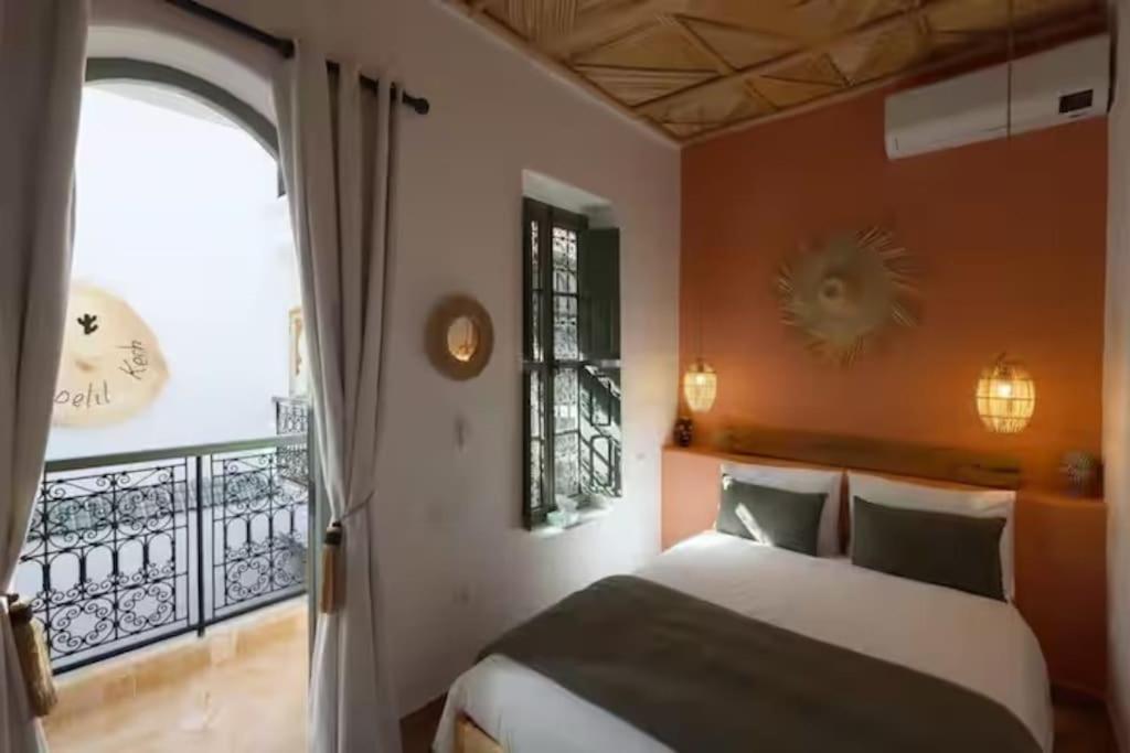 Riad Ptit Kech, Bassin Terrasse - Petits Dejeuners Marrakesh Ngoại thất bức ảnh
